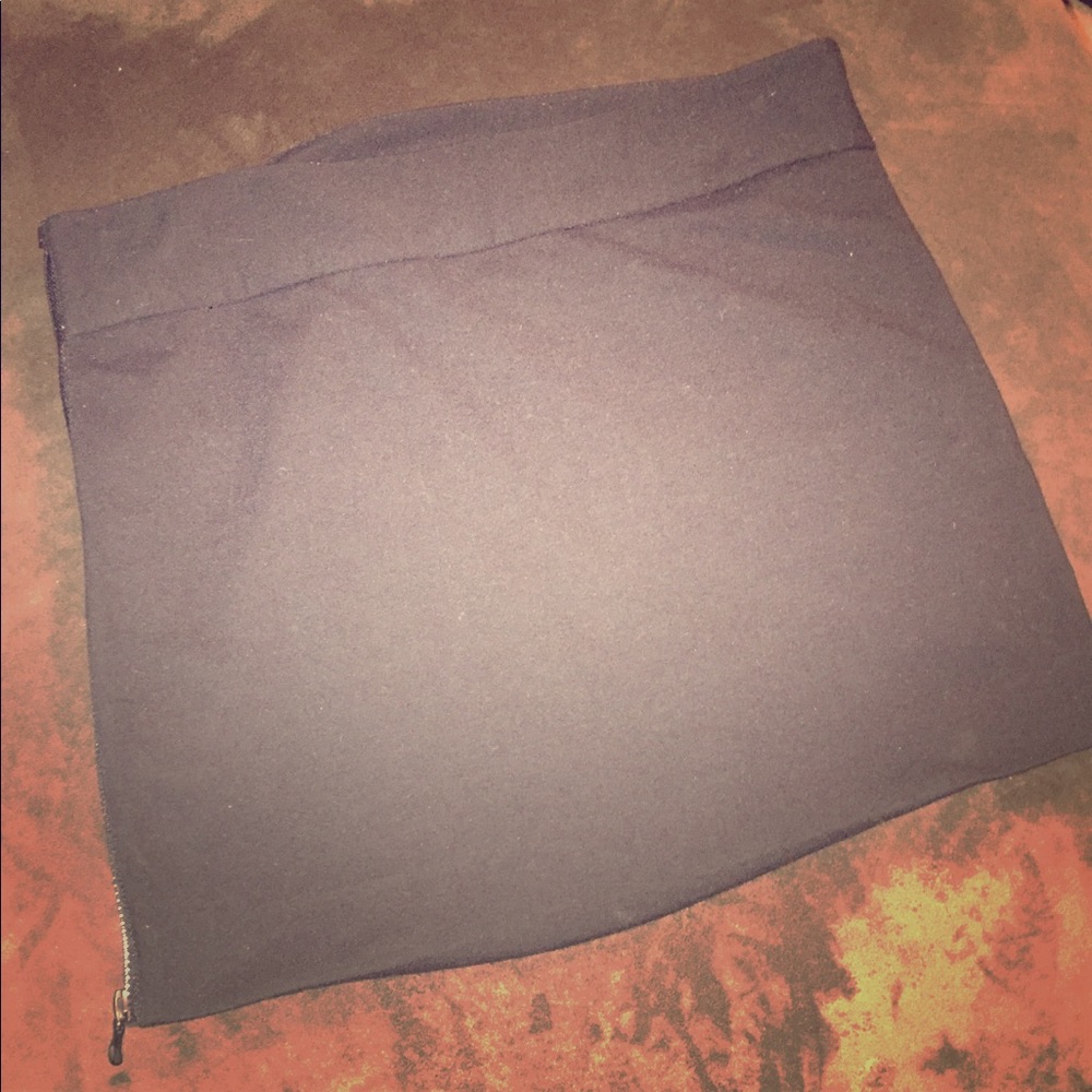 Black mini skirt by DVF